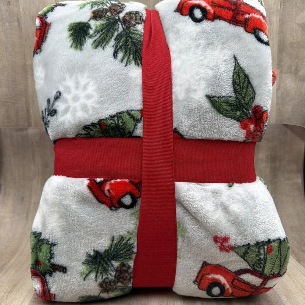 Member's Mark Holiday‎ Wagons Soft & Luxurious Reversible Throw Blanket 60x70